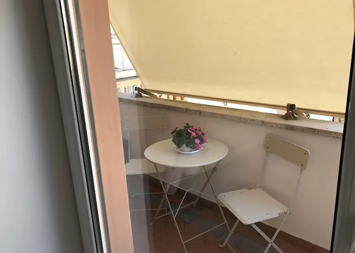 בית הארחה Affreschi Al Vaticano רומא